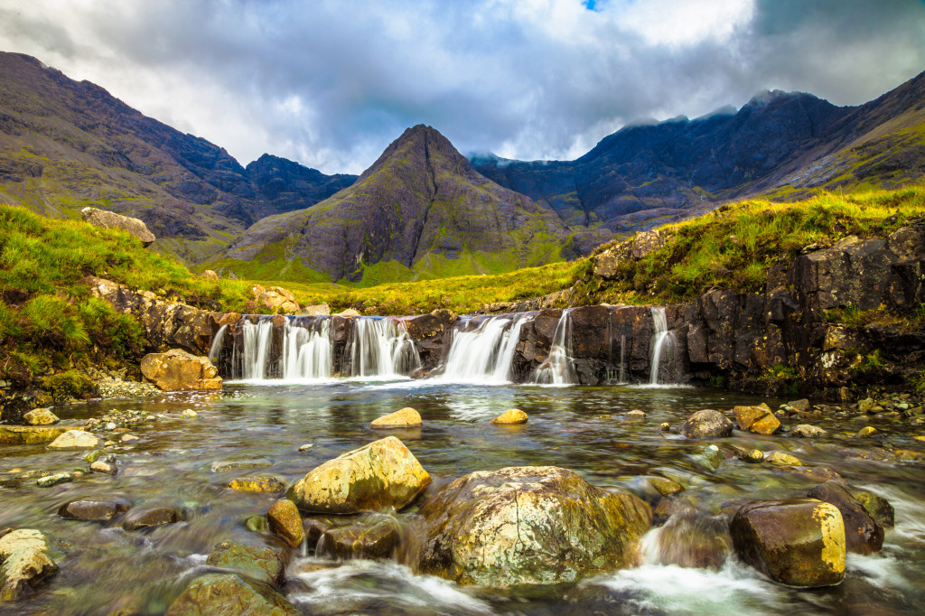 Fairy Pools, Scotland jigsaw puzzle in Waterfalls puzzles on TheJigsawPuzzles.com