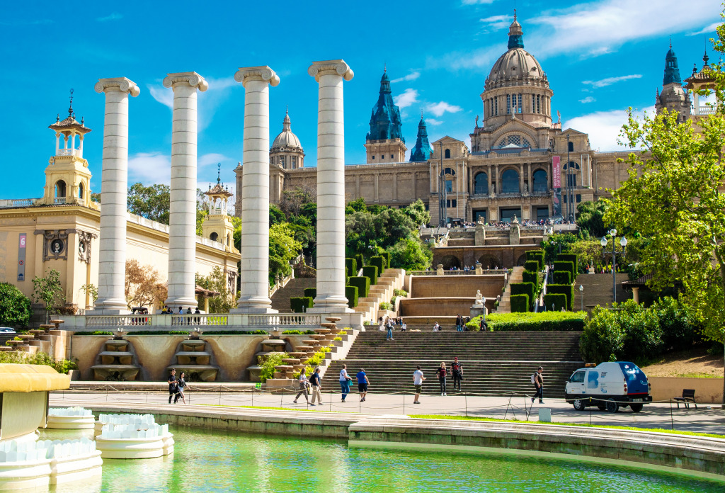 Palau Nacional, Barcelona, Spain jigsaw puzzle in Castles puzzles on TheJigsawPuzzles.com