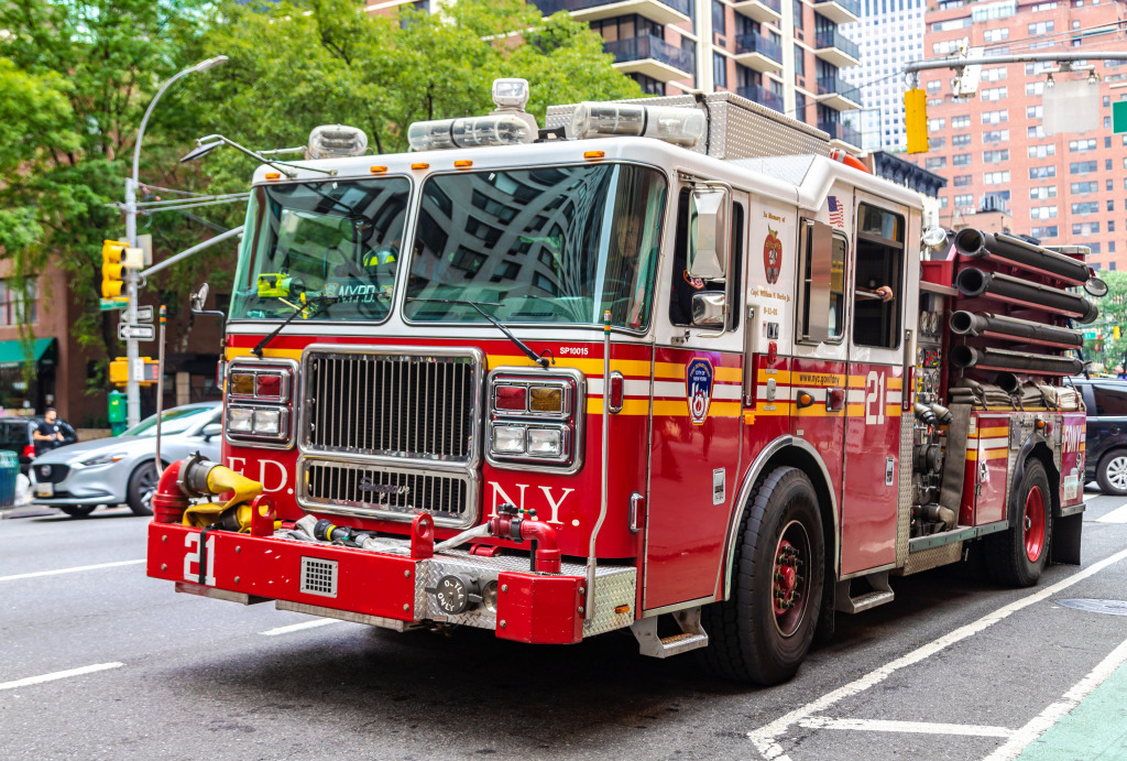 New York City Fire Department Truck jigsaw puzzle in Cars & Bikes puzzles on TheJigsawPuzzles.com