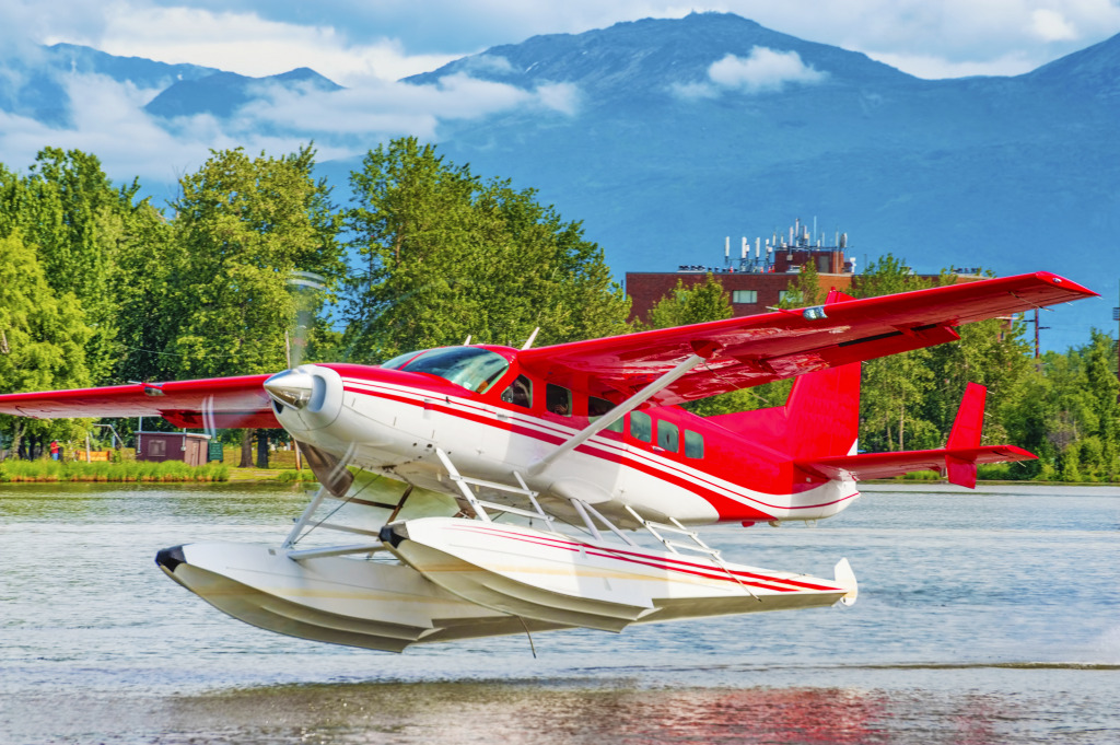 Lake Hood, Anchorage, Alaska jigsaw puzzle in Aviation puzzles on TheJigsawPuzzles.com