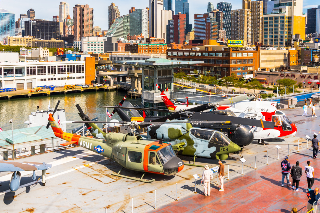 USS Intrepid Museum, New York City jigsaw puzzle in Aviation puzzles on TheJigsawPuzzles.com