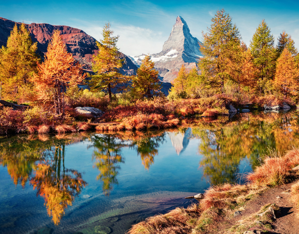 Matterhorn Peak and Grindjisee Lake, Swiss Alps jigsaw puzzle in Great Sightings puzzles on TheJigsawPuzzles.com