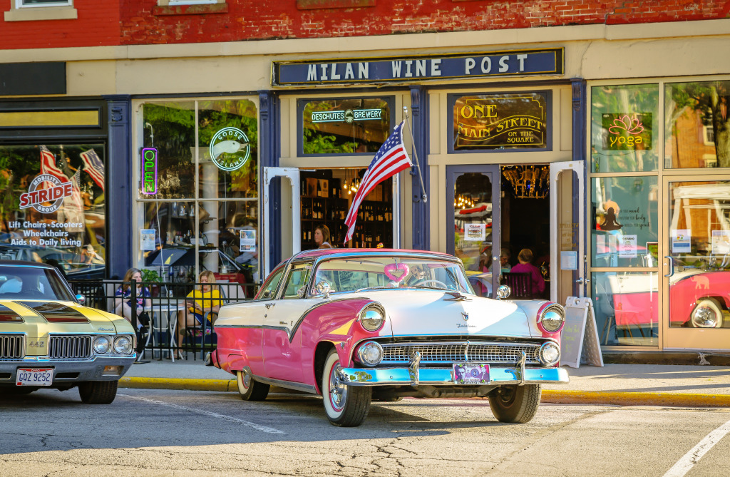 Vintage Ford in Milan OH jigsaw puzzle in Cars & Bikes puzzles on TheJigsawPuzzles.com