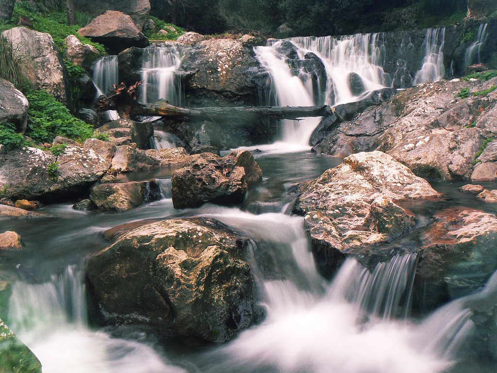 Torrent de Valldemossa jigsaw puzzle in Waterfalls puzzles on TheJigsawPuzzles.com