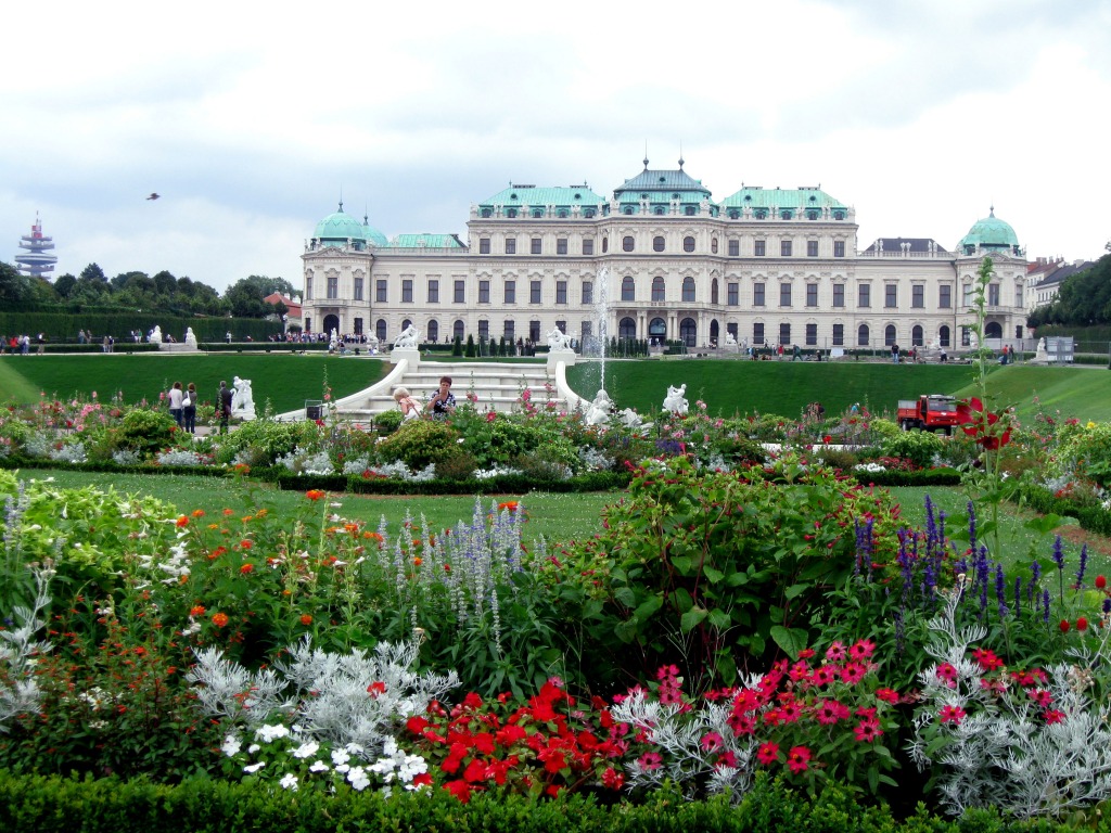 Schloss Belvedere, Austria jigsaw puzzle in Castles puzzles on TheJigsawPuzzles.com