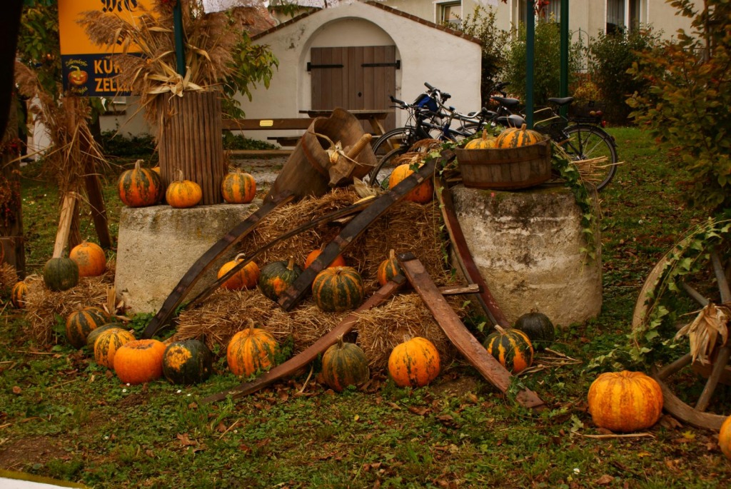 Kürbisfest, Zellerndorf, Austria jigsaw puzzle in Halloween puzzles on TheJigsawPuzzles.com