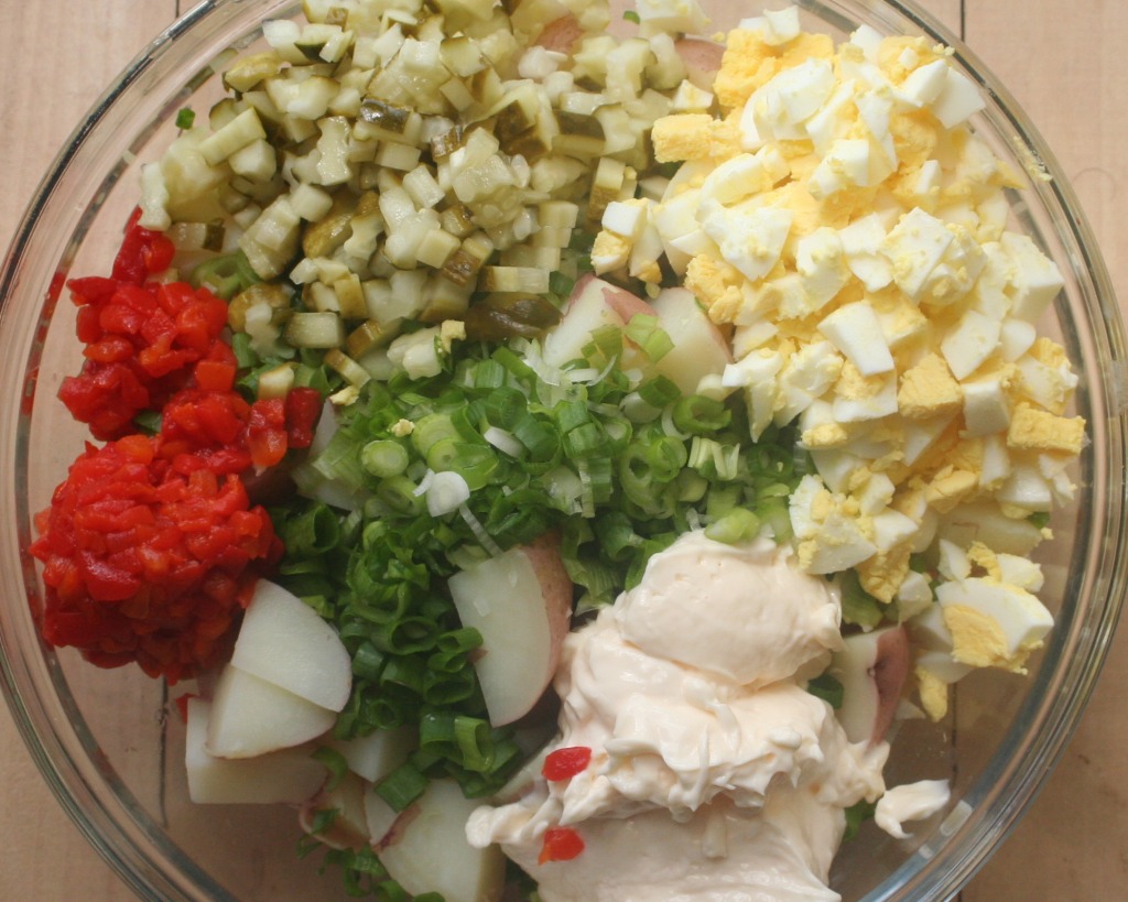 Mom's Potato Salad jigsaw puzzle in Food & Bakery puzzles on TheJigsawPuzzles.com