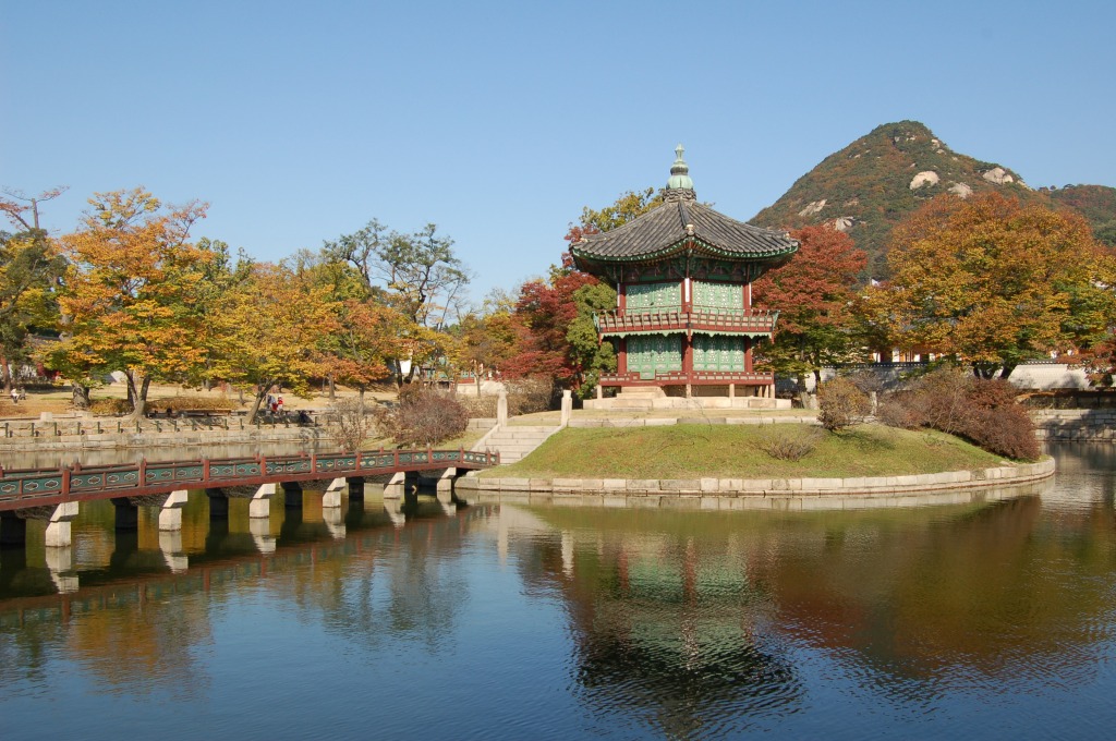 Gyeongbokgung Palace, Seoul jigsaw puzzle in Bridges puzzles on TheJigsawPuzzles.com