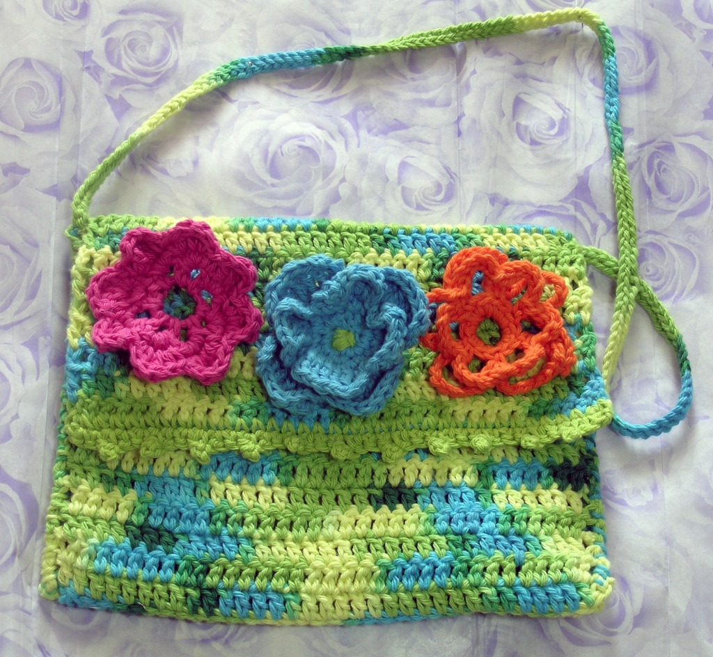 Crochet Purse jigsaw puzzle in Handmade puzzles on TheJigsawPuzzles.com