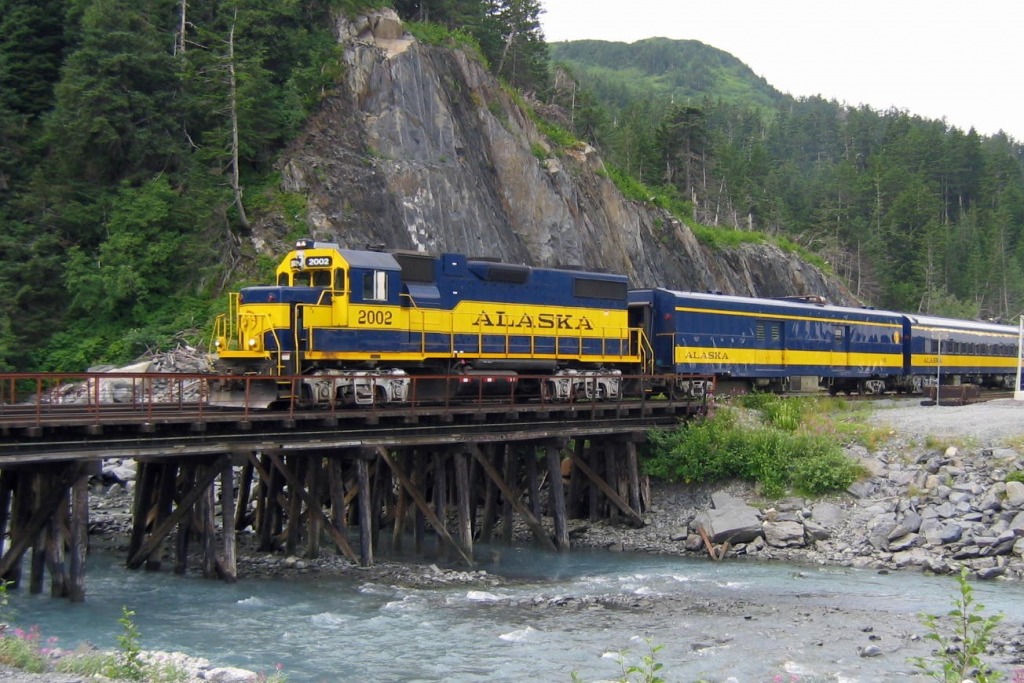 Whittier, AK jigsaw puzzle in Bridges puzzles on TheJigsawPuzzles.com