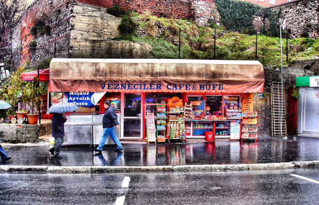 Streets of Istanbul jigsaw puzzle in Street View puzzles on TheJigsawPuzzles.com