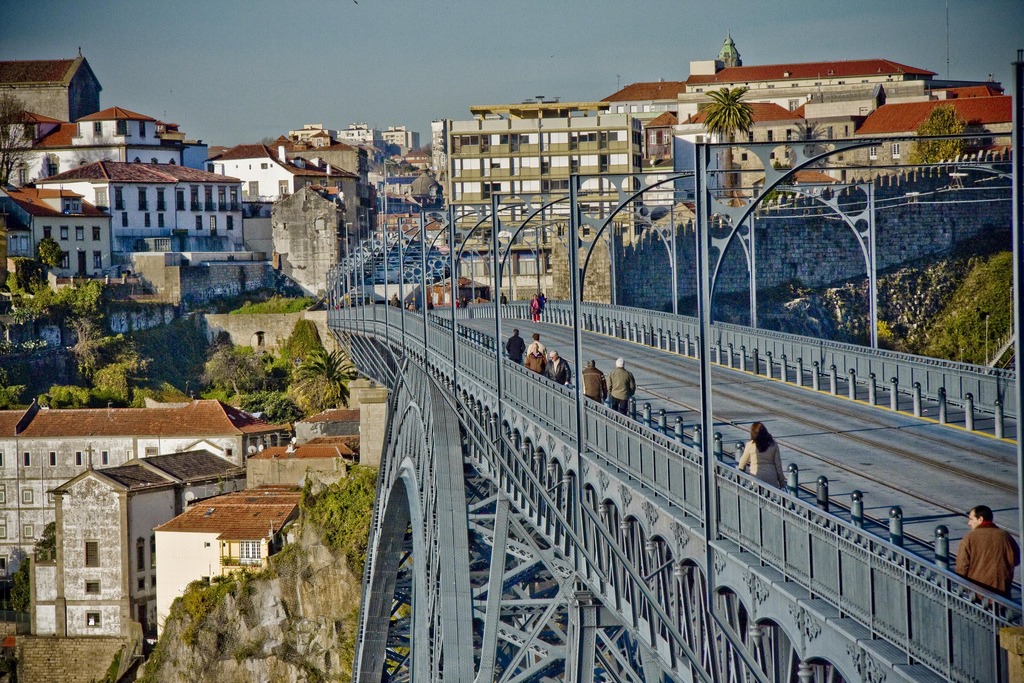 Ponte Luiz, Portugal jigsaw puzzle in Bridges puzzles on TheJigsawPuzzles.com