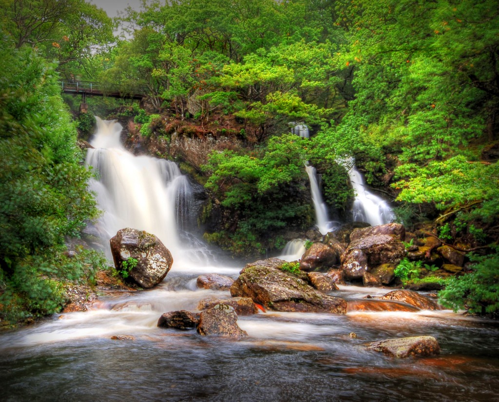 Loch Lomond, Scotland jigsaw puzzle in Waterfalls puzzles on TheJigsawPuzzles.com