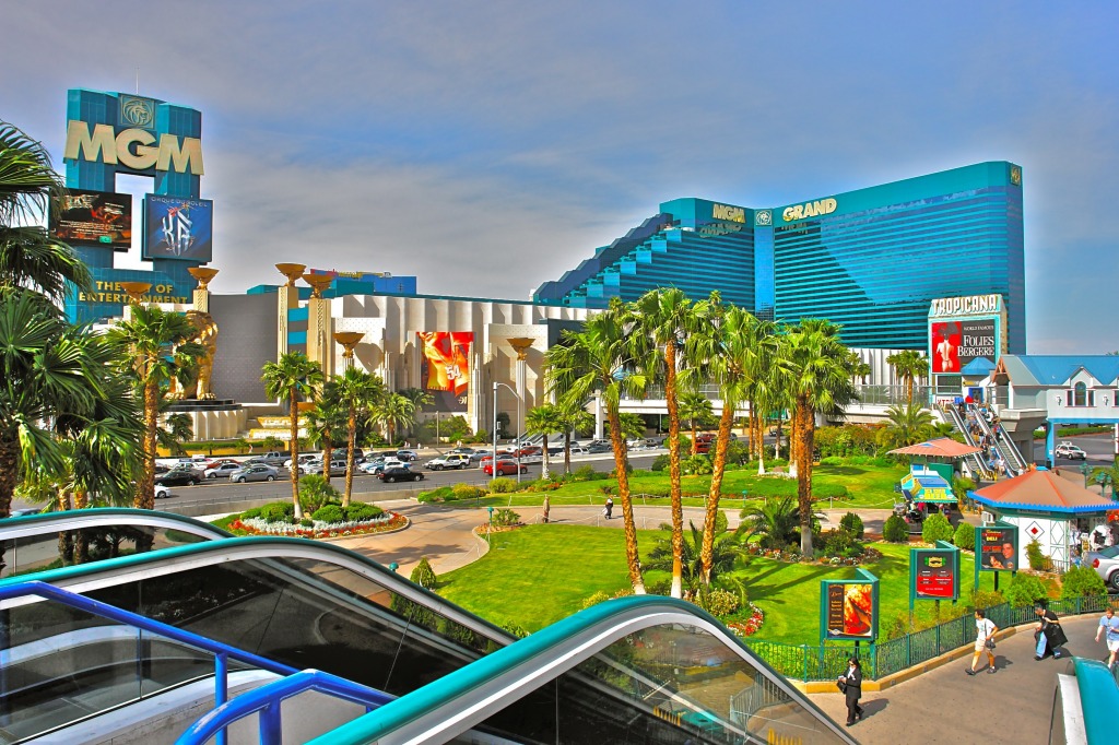 MGM Grand, Las Vegas jigsaw puzzle in Great Sightings puzzles on TheJigsawPuzzles.com
